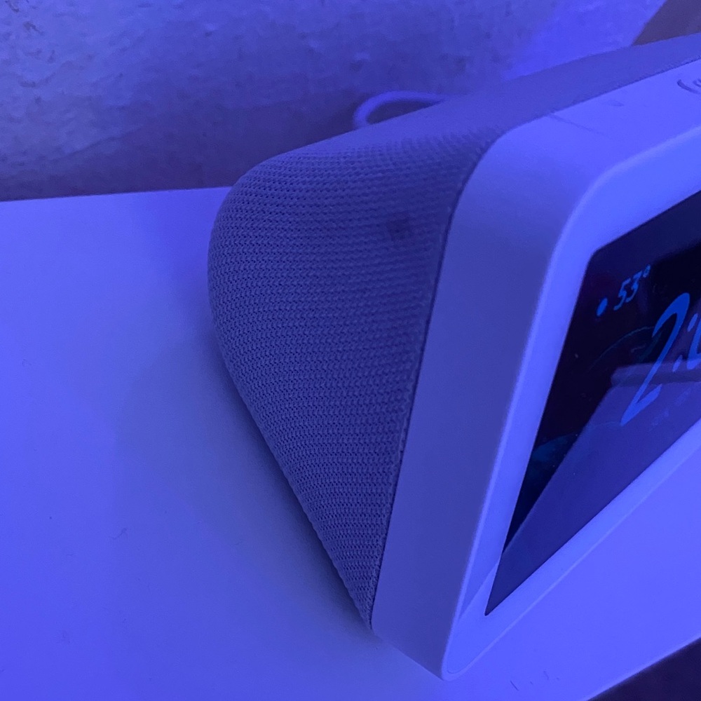 Amazon Echo Alexa Mini Screen - Picture 3 of 9